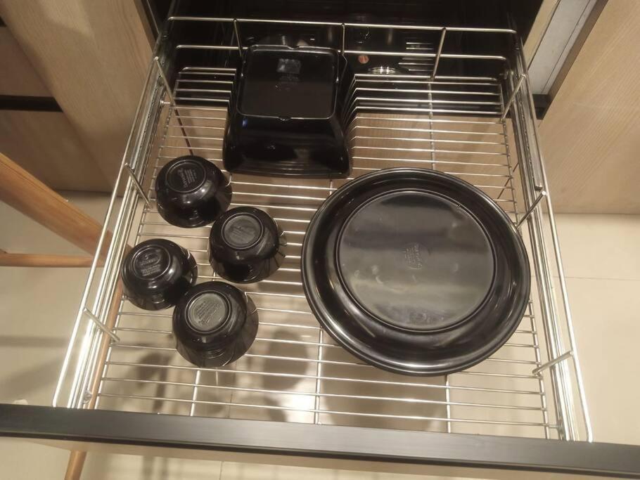 Apartment Terra Private With Balcony Wifi Ac Smart Tv Kitchenette Washing Machine